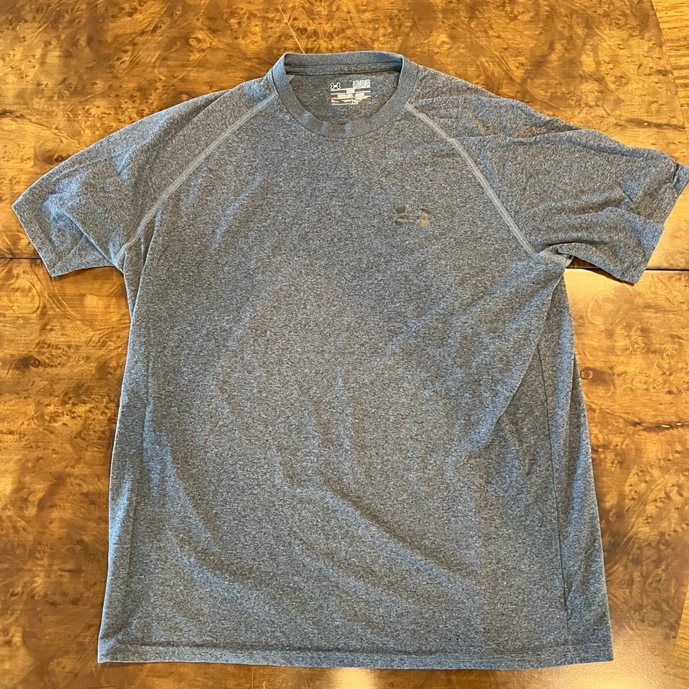 Under Armour loose-fit tee